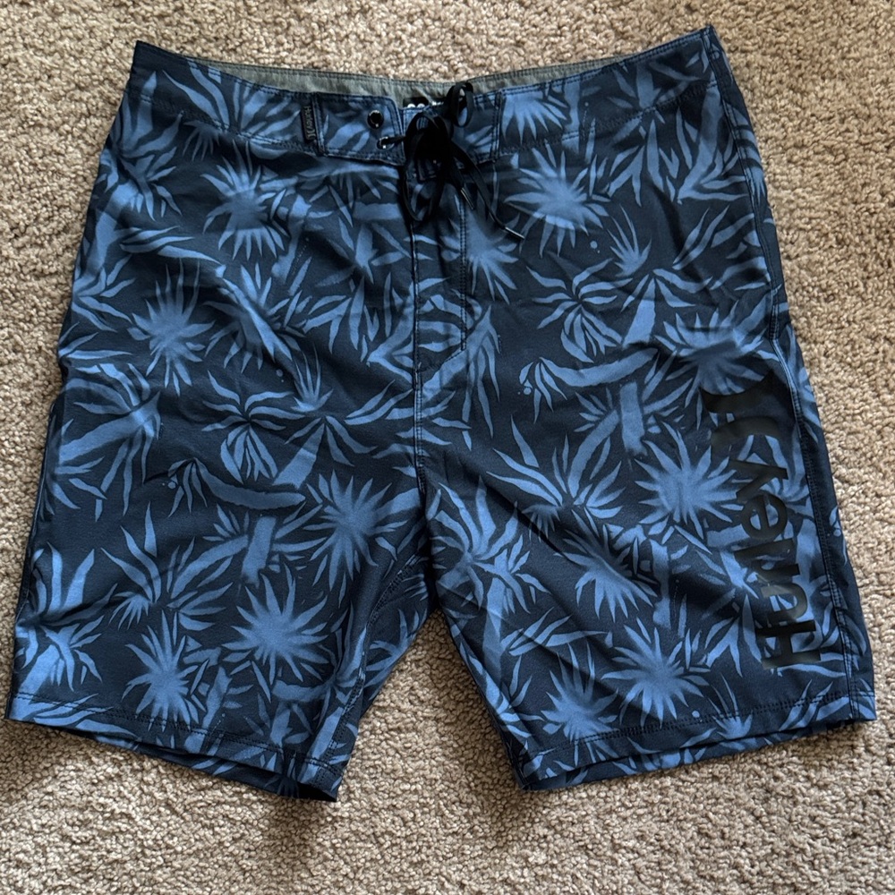 Hurley Black and Blue Tropical Board Shorts